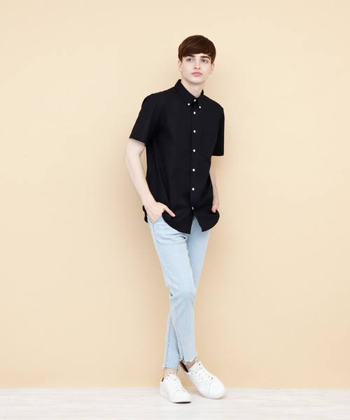 EMMA CLOTHES(エマクローズ)の「オックスフォードストレッチシャツ ボタンダウン 半袖/7分袖(シャツ/ブラウス・メンズ・ブラック/ベージュ/ネイビー/グレー/オフホワイト/ホワイト系その他/ブラック系その他/グレー系その他/ベージュ系その他/ブルー系その他・M/L/XL)」の5枚目の写真