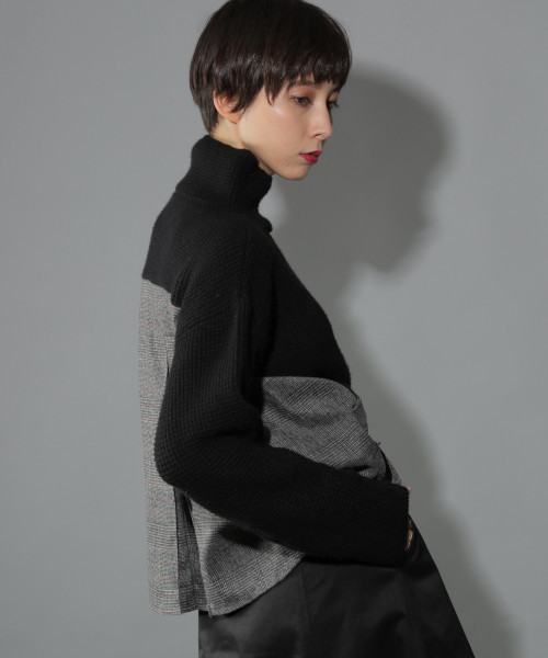 PAGEBOY（ページボーイ）の「バックチェックフレアニット（ニット/セーター・レディース・オフホワイト/ブラック・FREE）」の3枚目の写真