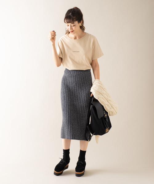 Auntie Rosa（アンティローザ）の「【AuntieRosa】 ニットリブタイトスカート（スカート・レディース・チャコールグレー/ベージュ/ボルドー・FREE）」の18枚目の写真