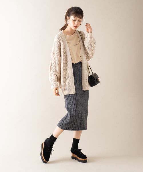 Auntie Rosa（アンティローザ）の「【AuntieRosa】 ニットリブタイトスカート（スカート・レディース・チャコールグレー/ベージュ/ボルドー・FREE）」の6枚目の写真