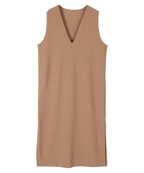 titivate（ティティベイト）の「深Vネックスリットワンピース/ジャンパースカート（ジャンパースカート・レディース・ブラック/ベージュ/ネイビー/カーキ・S/M）」の2枚目の写真