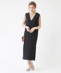 titivate | 深Vﾈｯｸｽﾘｯﾄﾜﾝﾋﾟｰｽ/ｼﾞｬﾝﾊﾟｰｽｶｰﾄ(ジャンパースカート)