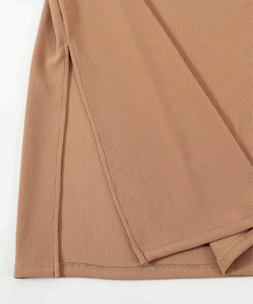 titivate（ティティベイト）の「深Vネックスリットワンピース/ジャンパースカート（ジャンパースカート・レディース・ブラック/ベージュ/ネイビー/カーキ・S/M）」の13枚目の写真