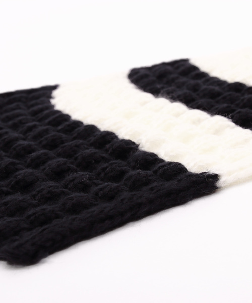 ８(eight)（エイト）の「ワッフル ライン ロングマフラー（マフラー・メンズ・ブラック×グレー/ブラック×ホワイト/ネイビー×ホワイト・FREE）」の17枚目の写真