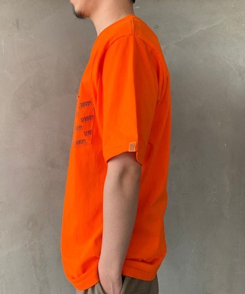 UNIVERSAL OVERALL（ユニバーサルオーバーオール）の「[UNIVERSAL OVERALL/ユニバーサルオーバーオール] 別注 モノグラムポケットTシャツ（Tシャツ/カットソー・メンズ・ホワイト/ブラック/ネイビー/ホワイト系その他/オレンジ・S/M/L/XL）」の16枚目の写真
