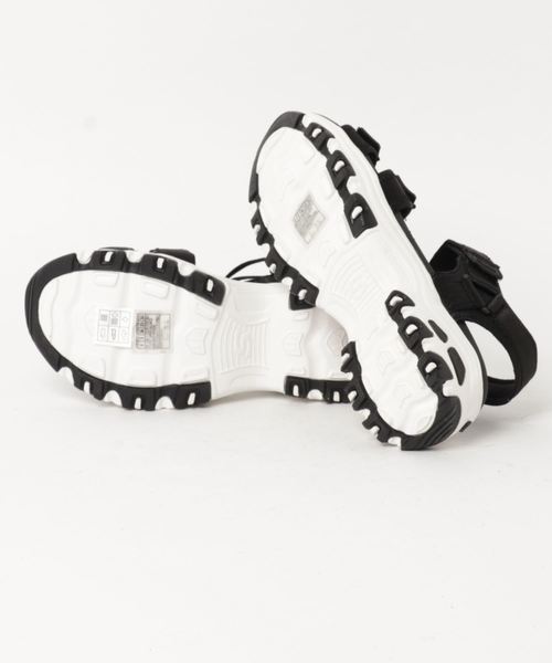 SKECHERS（スケッチャーズ）の「SKECHERS D'Lites スケッチャーズ サンダル（サンダル・レディース・ホワイト/ブラック/グレー・23.0cm/24.0cm/25.0cm）」の4枚目の写真
