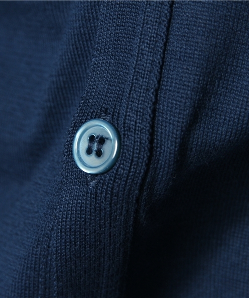 BEAMS F(ビームスエフ)の「JOHN SMEDLEY / 30ゲージカーディガン(カーディガン/ボレロ・メンズ・オレンジ/ブルー系その他/ネイビー/シルバー/レッド系その他/グリーン・S/38/M/40)」の14枚目の写真