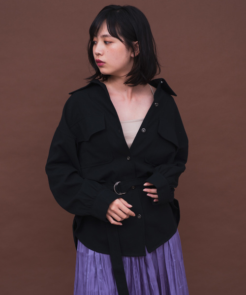 Aunt Marie's（アントマリーズ）の「AUNT MARIE'S ベルト付きサファリシャツ（シャツ/ブラウス・レディース・ブラック/ブラウン/カーキ・FREE）」の4枚目の写真