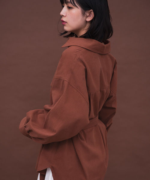 Aunt Marie's（アントマリーズ）の「AUNT MARIE'S ベルト付きサファリシャツ（シャツ/ブラウス・レディース・ブラック/ブラウン/カーキ・FREE）」の5枚目の写真