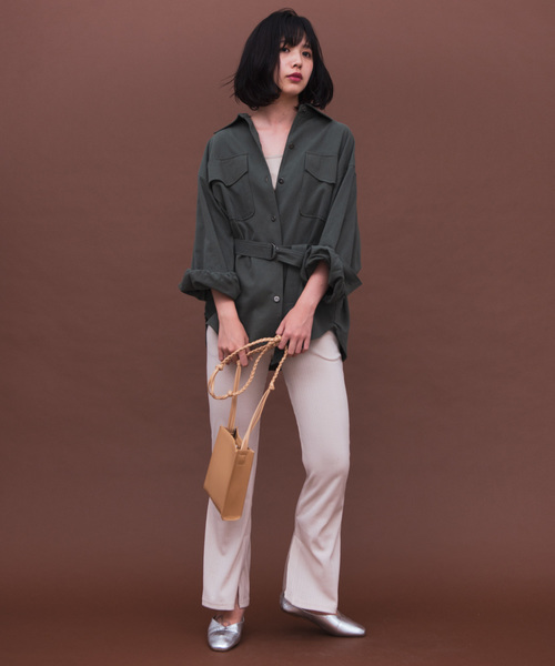 Aunt Marie's（アントマリーズ）の「AUNT MARIE'S ベルト付きサファリシャツ（シャツ/ブラウス・レディース・ブラック/ブラウン/カーキ・FREE）」の6枚目の写真