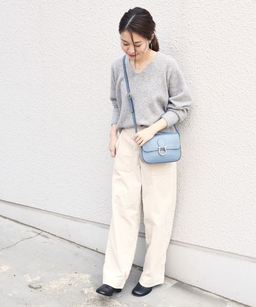 liflattie ships（リフラティ シップス）の「liflattie ships:コクーンVネックプルオーバー◇（ニット/セーター・レディース・グレー/ライトベージュ/ブルー・SMALL/MEDIUM）」の8枚目の写真