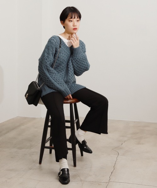 PAGEBOY(ページボーイ)の「ストレッチピンタックフレア2(その他パンツ・レディース・ブラック/ダークブラウン・SMALL/MEDIUM)」の19枚目の写真