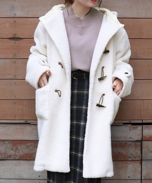 PairPair(ペアペア)の「もこもこボアダッフルコート(その他アウター・レディース・アイボリー/モカ・FREE)」の6枚目の写真