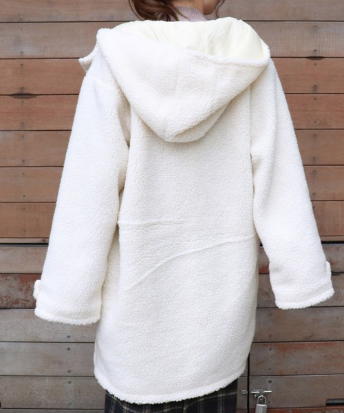 PairPair(ペアペア)の「もこもこボアダッフルコート(その他アウター・レディース・アイボリー/モカ・FREE)」の8枚目の写真