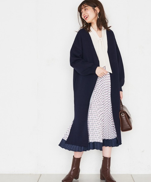natural couture（ナチュラルクチュール）の「配色サテン柄プリーツスカート（スカート・レディース・ベージュ/オフホワイト/サックスブルー・FREE）」の15枚目の写真