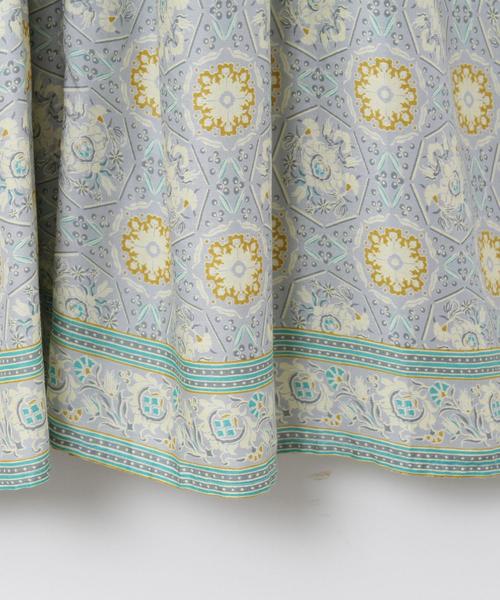 coen（コーエン）の「Market（マーケット）モダールフラワープリントワンピース（ワンピース・レディース・ライトブルー/ダークグレー・FREE）」の6枚目の写真