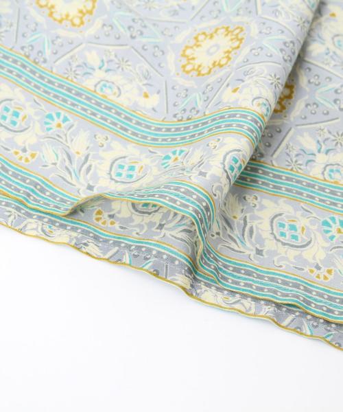 coen（コーエン）の「Market（マーケット）モダールフラワープリントワンピース（ワンピース・レディース・ライトブルー/ダークグレー・FREE）」の5枚目の写真