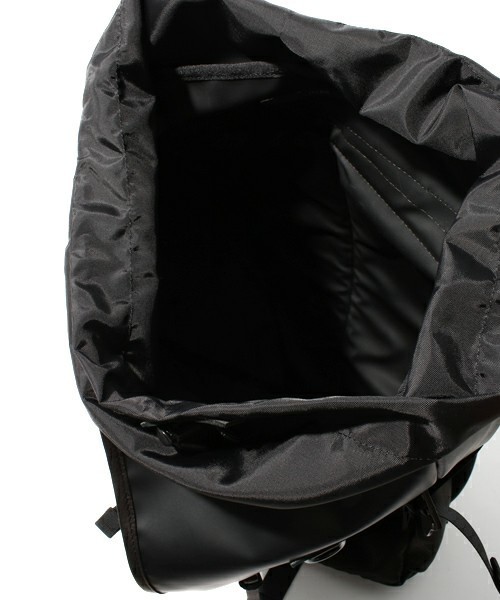 DECADE（ディケイド）の「DECADE ナイロン×レザーバックパック