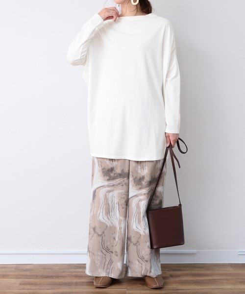 reca（レカ）の「変形ドルマンカットソー（チュニック・レディース・ホワイト/ブラック/杢グレー・ONE SIZE）」の11枚目の写真