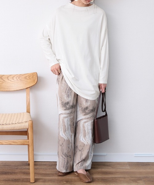 reca（レカ）の「変形ドルマンカットソー（チュニック・レディース・ホワイト/ブラック/杢グレー・ONE SIZE）」の8枚目の写真