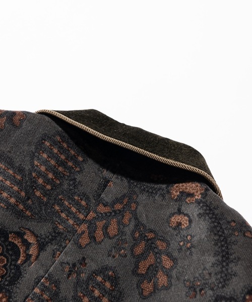 glamb（グラム）の「Velveteen paisley tailored JKT / ベルベティーン