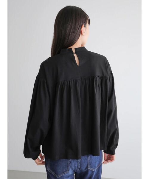 AMERICAN HOLIC(アメリカンホリック)の「ハイネックギャザーカットプルオーバー *(Tシャツ/カットソー・レディース・ベージュ/オフホワイト/ブラック・FREE)」の10枚目の写真