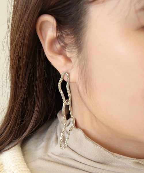 emesuelee(エメスーリー)の「コネクト 変形 フープピアス(ピアス(両耳用)・レディース・ゴールド/シルバー・フリー)」の9枚目の写真