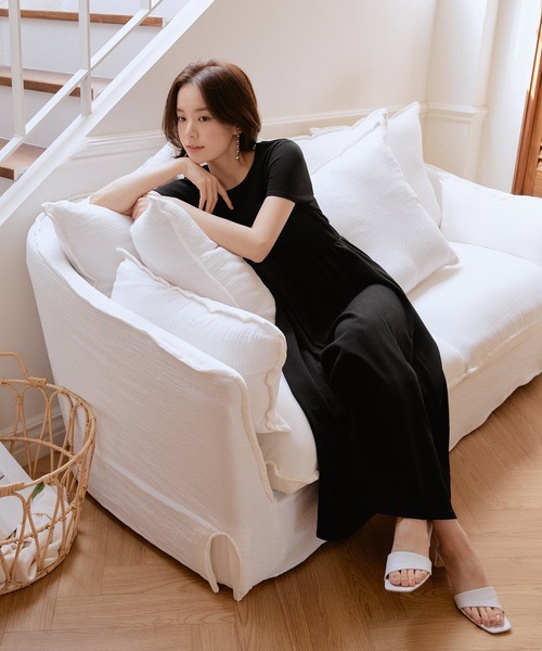 VICTORIA BECKHAM★半袖 ギャザー フレアー ワンピース★関税込 coca（coca）（コカ）の「エンボス加工半袖ギャザーフレアー