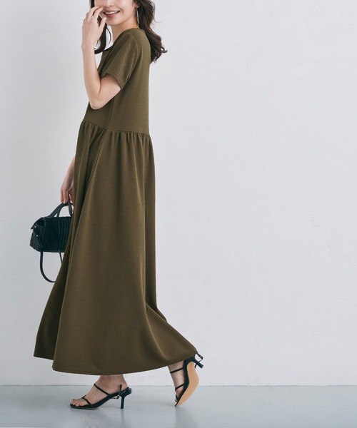 coca（coca）（コカ）の「エンボス加工半袖ギャザーフレアーワンピース（ワンピース・レディース・ブラック/カーキ・ONE SIZE）」の15枚目の写真