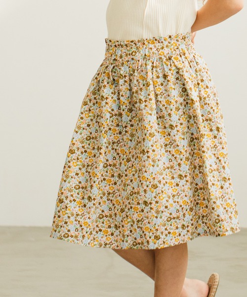 pairmanon（ペアマノン）の「【柔らかストレッチ】総柄 1分丈レギンス付きスカッツ（その他パンツ・キッズ・イエロー/アッシュブラウン/グレー系その他5/ホワイト系その他2/ブラック系その他4/オレンジ系その他/ベージュ系その他7/ホワイト系その他/サーモンピンク/パープル/ライトグリーン/ブラック系その他5/ピンク系その他3/ホワイト系その他3/ブルー系その他/レッド系その他/ベージュ系その他/パープル系その他/ブラック系その他2/ベージュ系その他3/ブラウン系その他/ベージュ系その他4/ドット・140/90/120/100/110/150/130）」の10枚目の写真