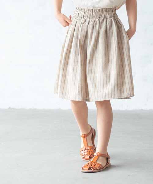 pairmanon（ペアマノン）の「【柔らかストレッチ】総柄 1分丈レギンス付きスカッツ（その他パンツ・キッズ・イエロー/アッシュブラウン/グレー系その他5/ホワイト系その他2/ブラック系その他4/オレンジ系その他/ベージュ系その他7/ホワイト系その他/サーモンピンク/パープル/ライトグリーン/ブラック系その他5/ピンク系その他3/ホワイト系その他3/ブルー系その他/レッド系その他/ベージュ系その他/パープル系その他/ブラック系その他2/ベージュ系その他3/ブラウン系その他/ベージュ系その他4/ドット・140/90/120/100/110/150/130）」の11枚目の写真