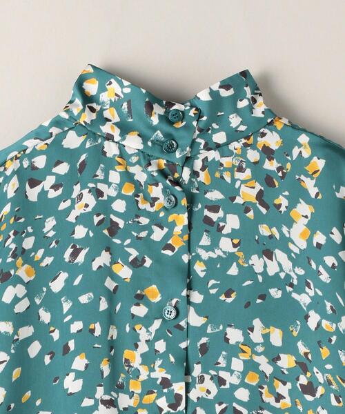 ASTRAET(アストラット)の「<ASTRAET(アストラット)>ストーンプリント ハイネック ギャザーブラウス(シャツ/ブラウス・レディース・ケリー・FREE)」の11枚目の写真