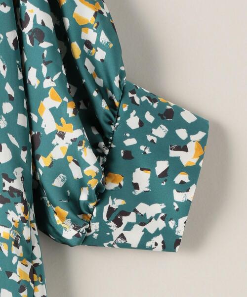 ASTRAET(アストラット)の「<ASTRAET(アストラット)>ストーンプリント ハイネック ギャザーブラウス(シャツ/ブラウス・レディース・ケリー・FREE)」の12枚目の写真