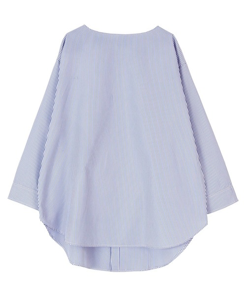 titivate(ティティベイト)の「バック釦ボートネックシャツ(シャツ/ブラウス・レディース・オフホワイト/ライトグレー/ブルー系その他・S/M)」の15枚目の写真