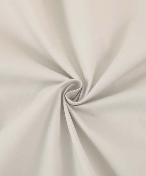 titivate(ティティベイト)の「バック釦ボートネックシャツ(シャツ/ブラウス・レディース・オフホワイト/ライトグレー/ブルー系その他・S/M)」の14枚目の写真