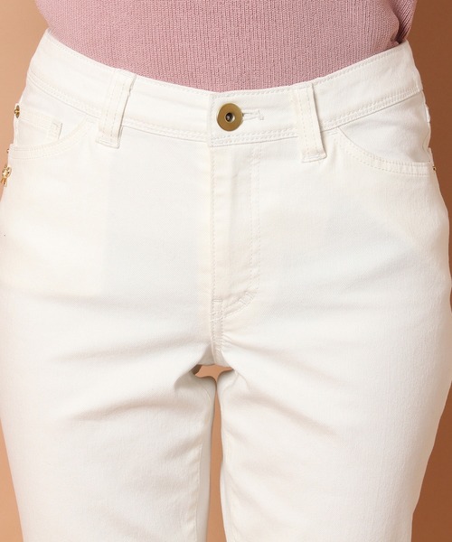 Rose Tiara(ローズティアラ)の「中空糸デニムストレートパンツ(White)(デニムパンツ・レディース・オフホワイト・42/40/46/38)」の8枚目の写真