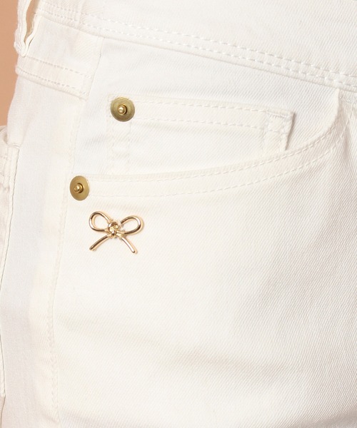 Rose Tiara(ローズティアラ)の「中空糸デニムストレートパンツ(White)(デニムパンツ・レディース・オフホワイト・42/40/46/38)」の10枚目の写真