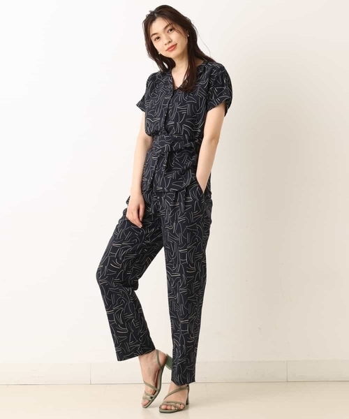 a.v.v（アーヴェヴェ）の「【a.v.v Charme/セットアップ対応】ドローイングタッチハイウエストテーパードパンツ（スラックス・レディース・ベージュ・38/36/40）」の5枚目の写真