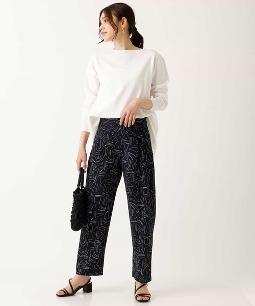 a.v.v（アーヴェヴェ）の「【a.v.v Charme/セットアップ対応】ドローイングタッチハイウエストテーパードパンツ（スラックス・レディース・ベージュ・38/36/40）」の8枚目の写真