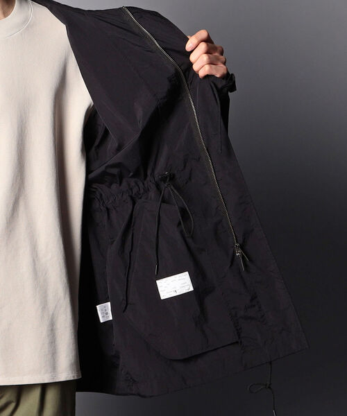 GLOSTER(グロスター)の「【unlume/アンルーム】CHARLES PARKA スノーパーカー(マウンテンパーカー・メンズ・ブラック/ベージュ・M/L)」の11枚目の写真