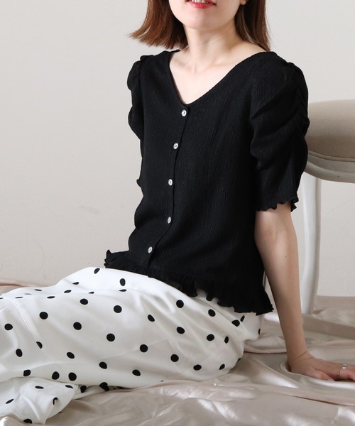 Cheek（チーク）の「【 - ｍｉｍｉ - 】パワショルレトロＴＯＰＳ（Tシャツ/カットソー・レディース・グリーン/アイボリー/ラベンダー/ブラック・FREE）」の2枚目の写真