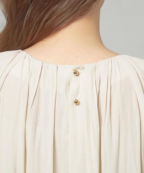 closet story（クローゼットストーリー）の「＜closet story＞ ポリエステルサテン ギャザー ブラウス（シャツ/ブラウス・レディース・ネイビー/オフホワイト/ライム・FREE）」の8枚目の写真