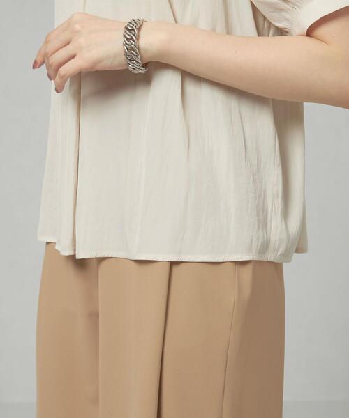 closet story（クローゼットストーリー）の「＜closet story＞ ポリエステルサテン ギャザー ブラウス（シャツ/ブラウス・レディース・ネイビー/オフホワイト/ライム・FREE）」の11枚目の写真