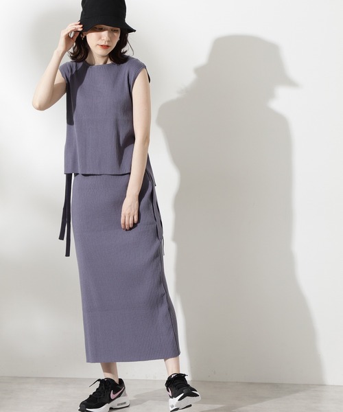 N.（N. Natural Beauty Basic）（エヌエヌナチュラルビューティーベーシック）の「◆ワイドリブベストセットアップ（ワンピース・レディース・ベージュ/オレンジ/ブルー/ブラック・MEDIUM）」の4枚目の写真