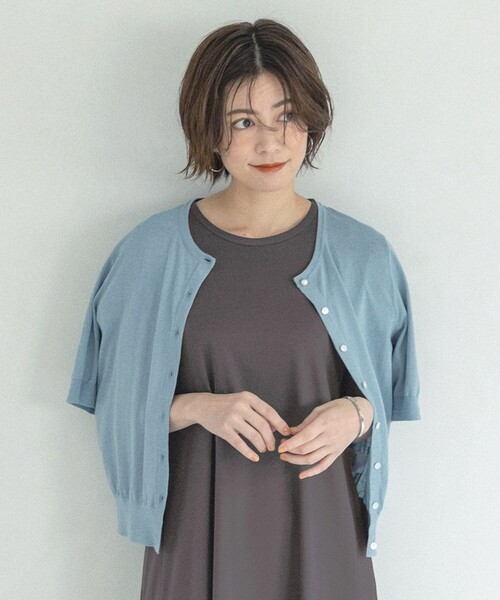 J.PRESS(ジェイプレス)の「【洗える】半袖クルーネック カーディガン(カーディガン/ボレロ・レディース・ホワイト系/ブラック系/ダークブラウン系/ネイビー系/ターコイズブルー系・T13/T15)」の5枚目の写真