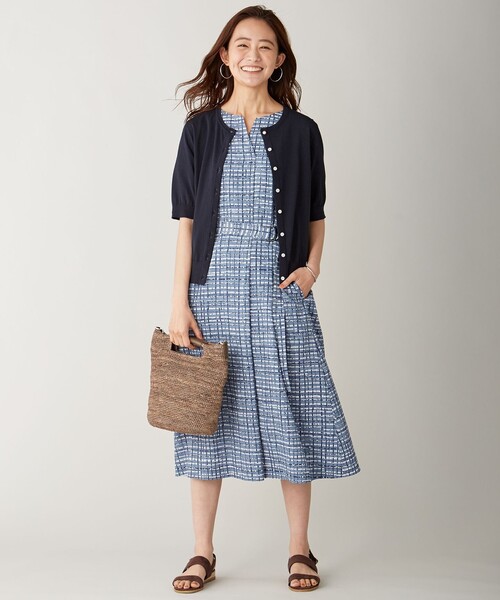 J.PRESS(ジェイプレス)の「【洗える】半袖クルーネック カーディガン(カーディガン/ボレロ・レディース・ホワイト系/ブラック系/ダークブラウン系/ネイビー系/ターコイズブルー系・T13/T15)」の21枚目の写真