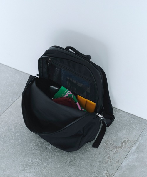 STANDARD SUPPLY(スタンダードサプライ)の「スタンダードサプライ / EFFECT エフェクト / 2R BACKPACK 2ルームバックパック(バックパック/リュック・レディース・グレー/ブラック/ベージュ/ネイビー・FREE)」の10枚目の写真