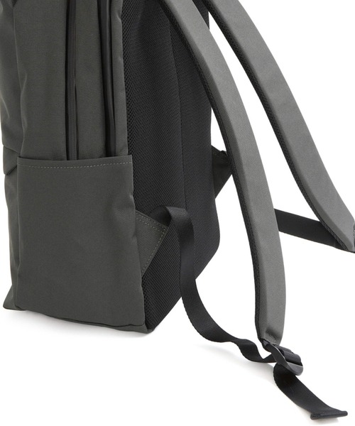 STANDARD SUPPLY(スタンダードサプライ)の「スタンダードサプライ / EFFECT エフェクト / 2R BACKPACK 2ルームバックパック(バックパック/リュック・レディース・グレー/ブラック/ベージュ/ネイビー・FREE)」の16枚目の写真