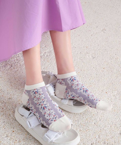 セール レディース でこぼこお花 スニーカーソックス ソックス 靴下 C R E A M クリーム のファッション通販 Zozotown