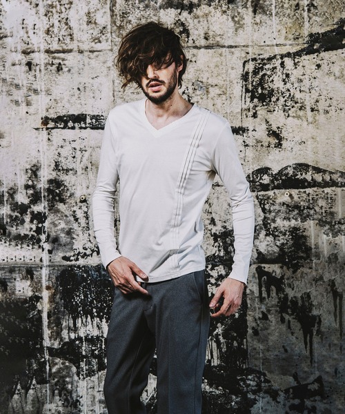NO ID.(ノーアイディ)の「【NO ID.】Giza Lyocell Pintuck Long Sleeve T-shirt / ギザ リヨセル ピンタック ロング スリーブ Tシャツ(Tシャツ/カットソー・メンズ・オレンジ/ホワイト/グレー/ブラック・2/1)」の15枚目の写真